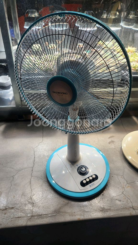 선풍기 2021구매 작동잘됩니다--0