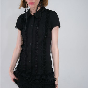 루즈슬립오버 Collar neck lace mini