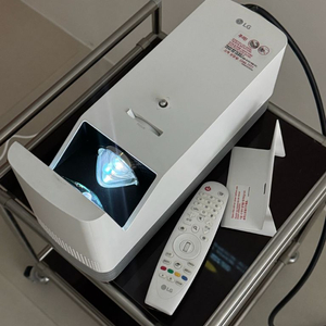 LG 시네빔 HF85la빔프로젝터 초단초점필아요
