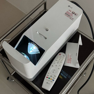 LG 시네빔 HF85la빔프로젝터 초단초점필아요