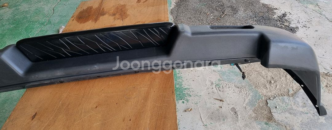 쌍용자동차 뉴코란도밴 뒷범퍼앗세이--7