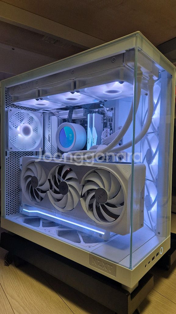 7800X3D 4080 AERO NZXT 화이트 완본체--0
