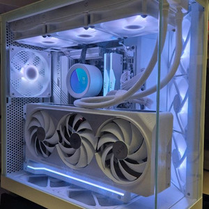 7800X3D 4080 AERO NZXT 화이트 완본체