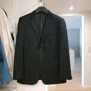 트루젠 남성정장 한 벌