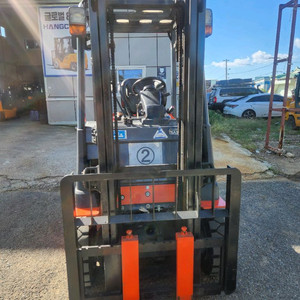 중고지게차 신형도요타 1.5톤 전동지게차
