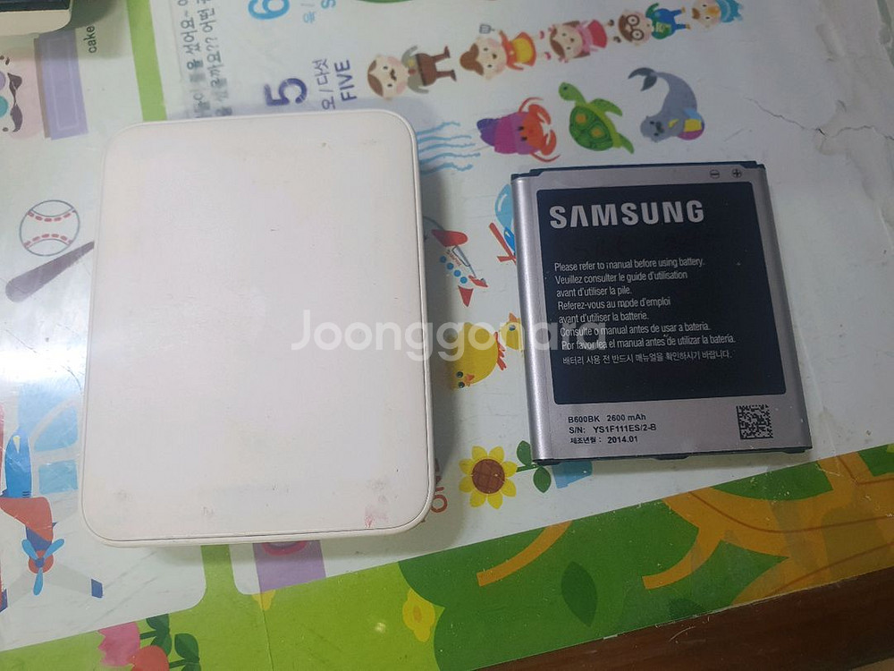 삼성 갤럭시 S4LTE 배터리 충전거치대 1만--1