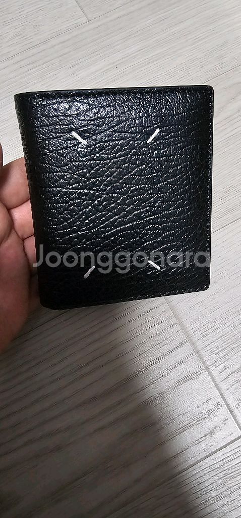 (새상품)메종마르지엘라 컴팩트 여성 반지갑--0