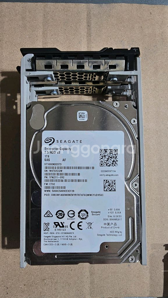 씨게이트 1TB SAS 2.5인치 HDD--5