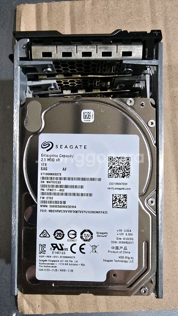 씨게이트 1TB SAS 2.5인치 HDD--7