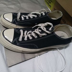 캔버스 척테일러 로우