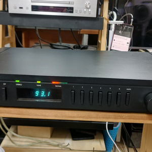 ARCAM 델타 80 스테레오 튜너(영국제)