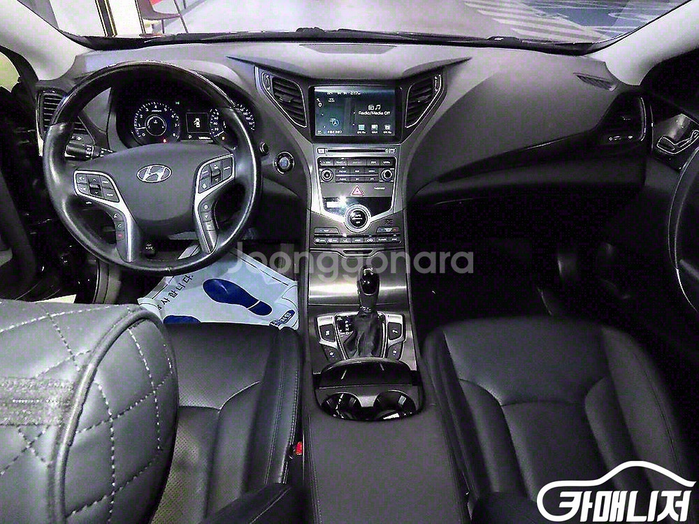 [현대]그랜저 HG HG300 PREMIUM 기본형 (--9