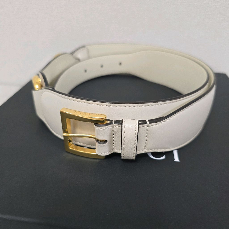 구찌 홀스빗 레더 여성 벨트 80사이즈 판매--1