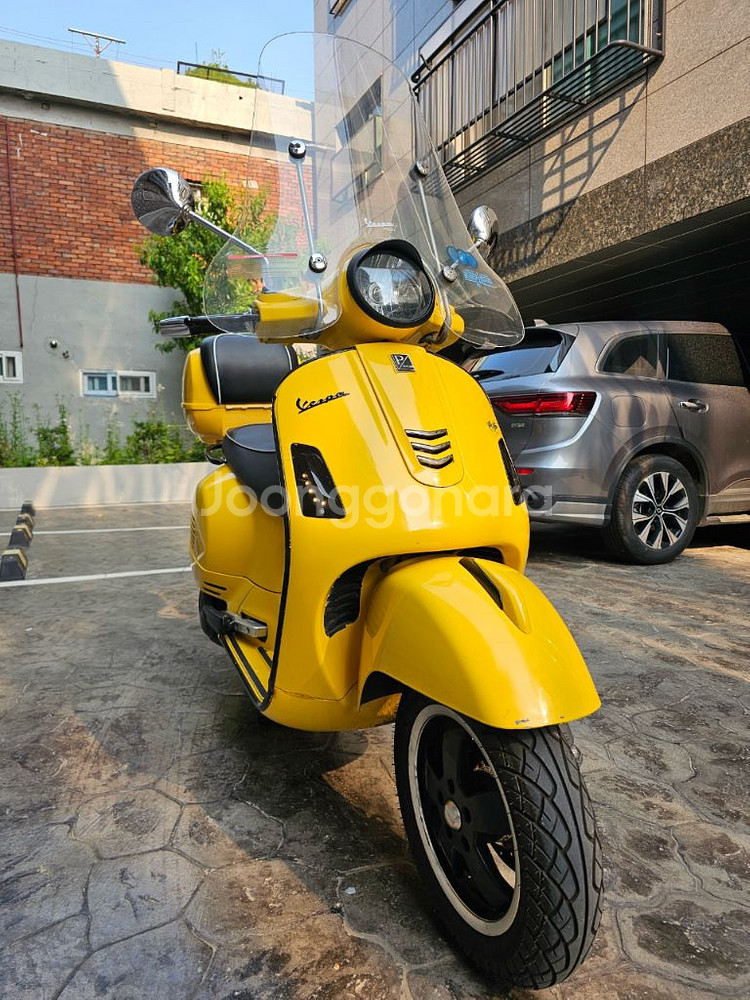베스파 gts 300 2016년식 오늘 사면 320--0