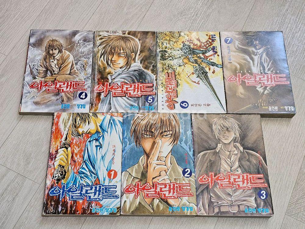 절판된 만화책 아일랜드 1~7 완결작 팝니다.--0