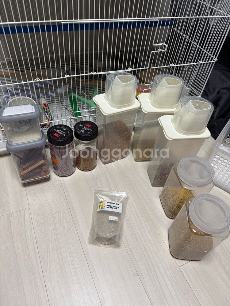 앵무새 입양물품 전체 일괄판매--3