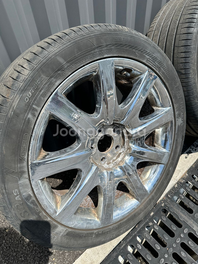 에쿠스 VI 19인치 휠타이어--1