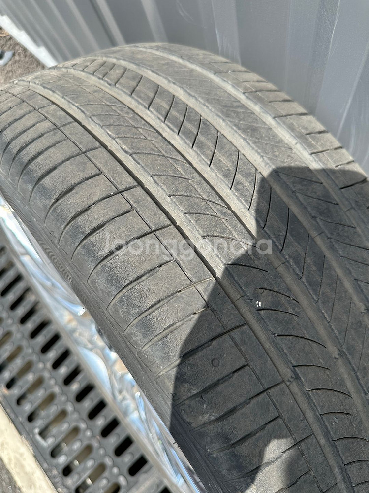 에쿠스 VI 19인치 휠타이어--8