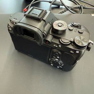 소니 A7RM3 카메라 판매합니다 a7r3