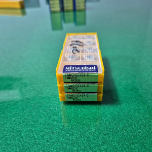 선반 외경 가공 인서트 팁