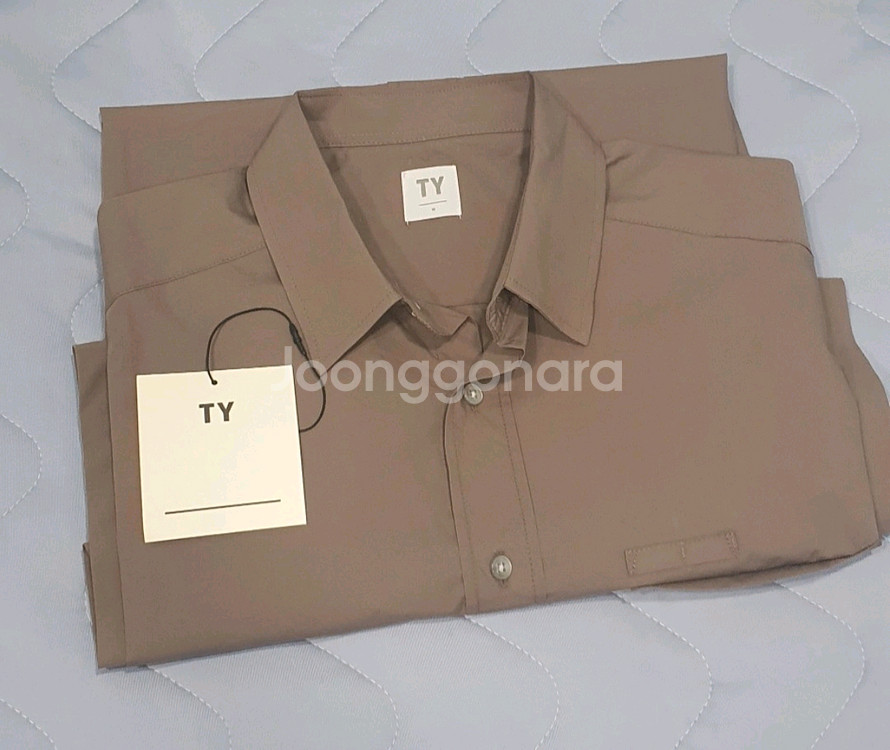 틀영 올데이 컴포트 하프 셔츠 모카 M--1