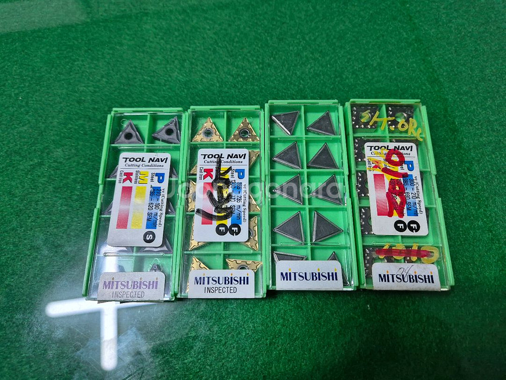 선반 외경 가공 인서트 팁--6