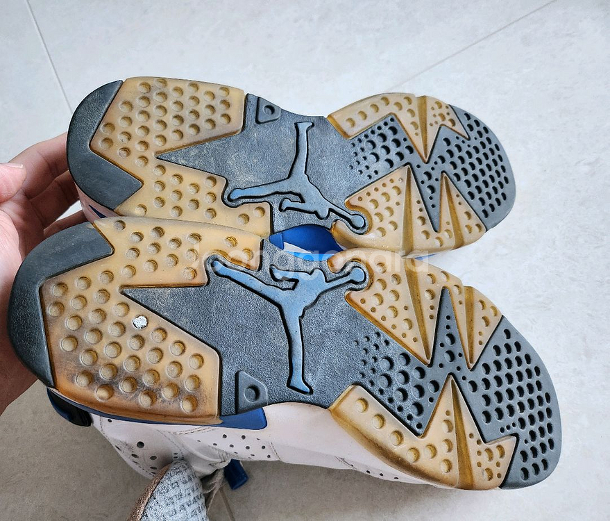 에어조던 6 하이드로겐 운동화 판매 260사이즈--2