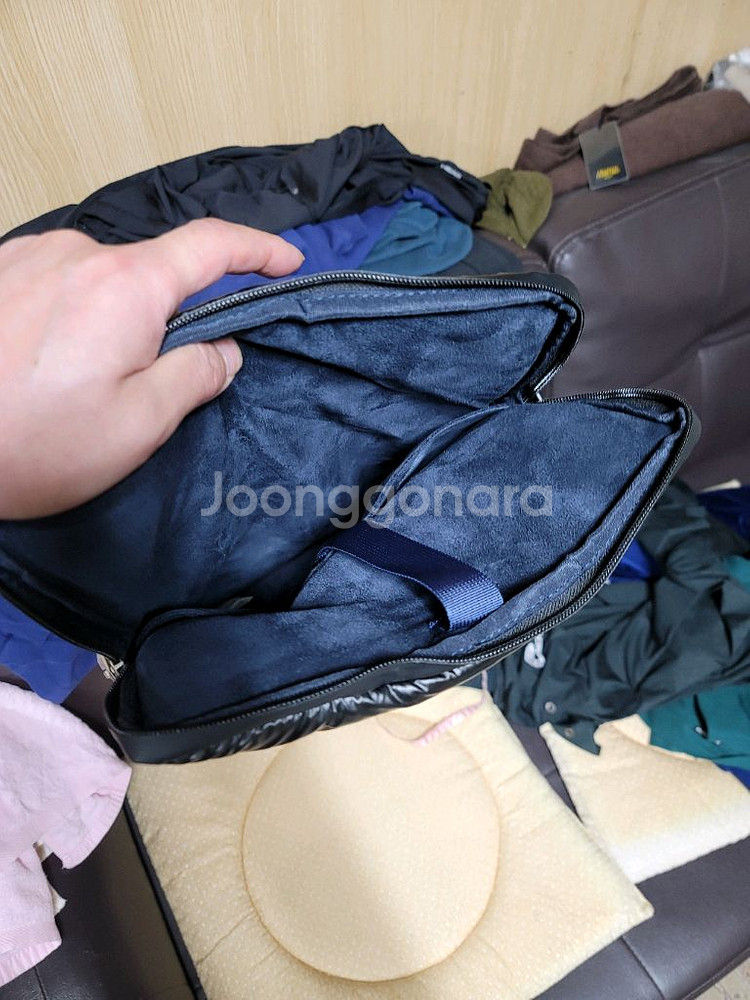 스타벅스 갤럭시 북4 패딩랩탑 파우치--3