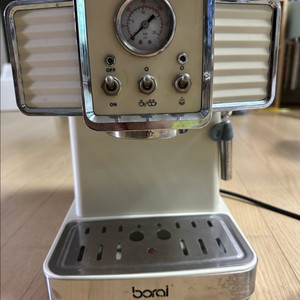 보랄 에스프레소 커피머신