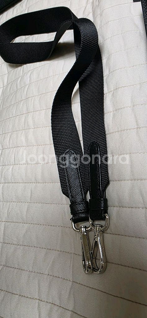 프라다 사피아노 크로스백--4