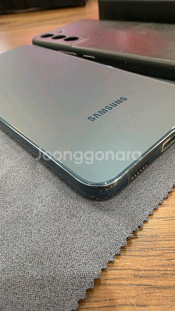 갤럭시 S22+ 256GB 그린 판매합니다.--12