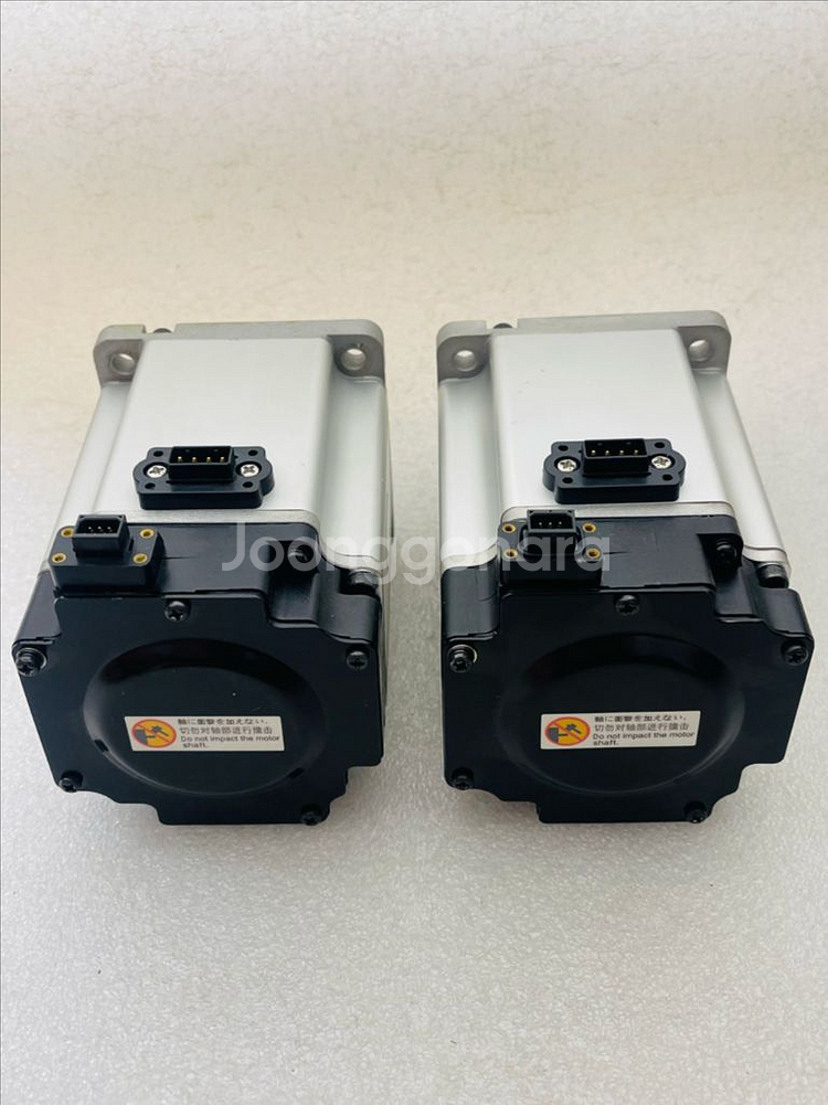OMRON. R88D-KN08H-ECT--4
