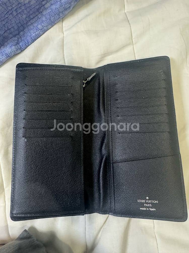 루이비통 장지갑 (한정판--1