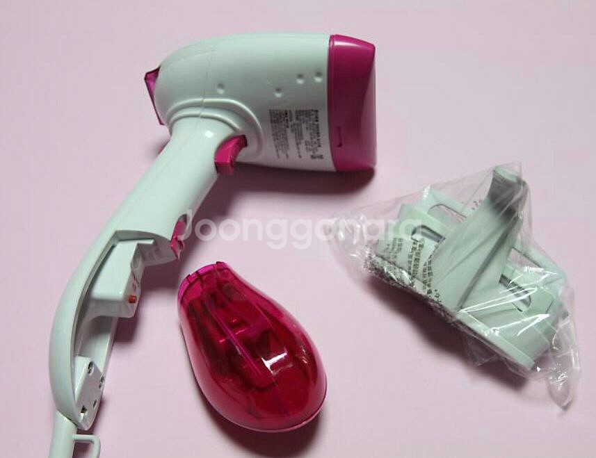 핸디형 스팀다리미 살균기 미개봉 새제품 이에요--1