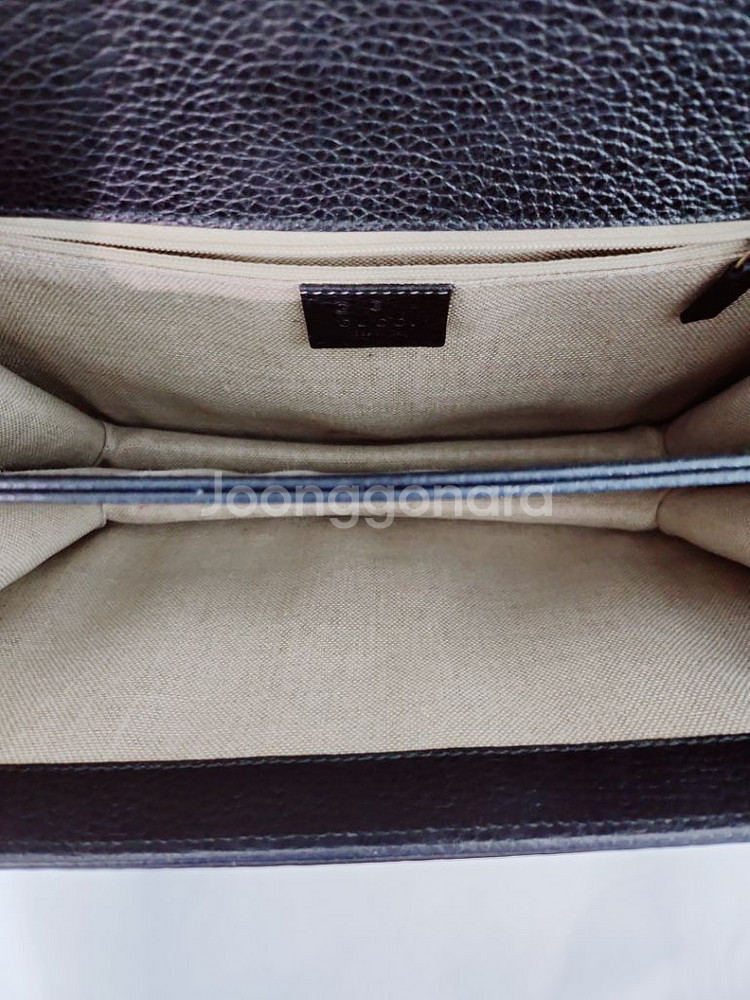 구찌 GG 인터로킹 금장 체인 미디움 숄더백--5