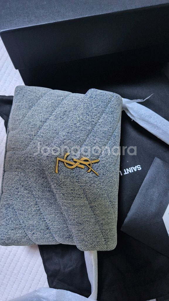 생로랑 YSL 루루 토이 스트랩 데님 캔버스 숄더백--2
