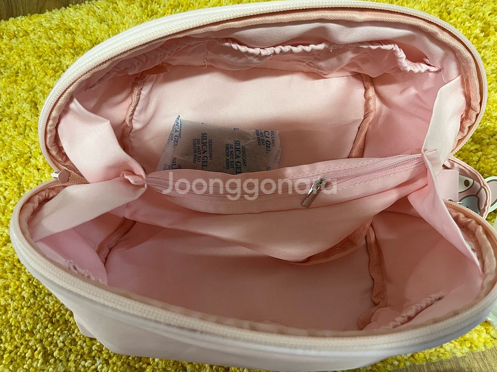 산리오 여행용 손잡이 파우치(마이멜로디)--2