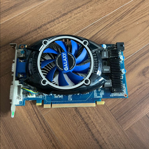 컴퓨터 그래픽카드 GTS450