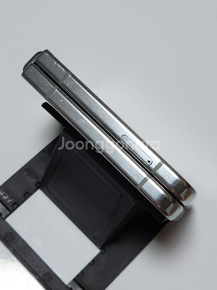 갤럭시Z플립5 256G 무잔상 민트 54204--7