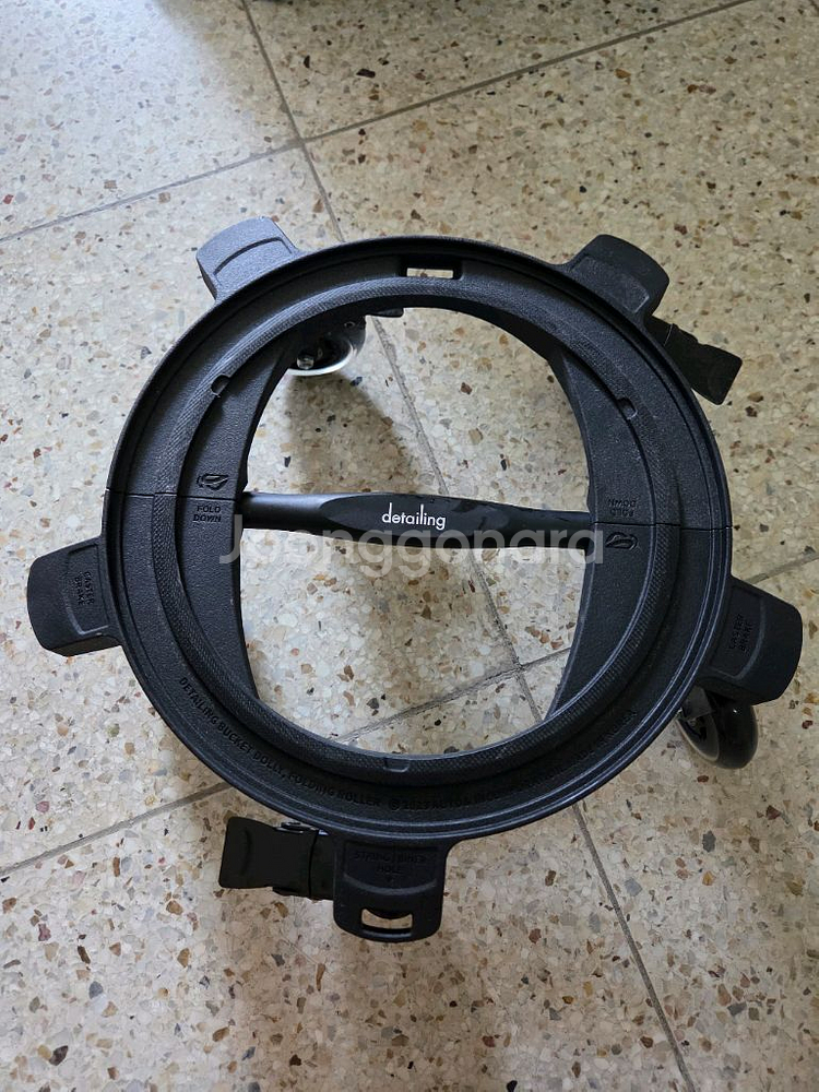 디테일링 버킷 폴딩 롤러 블랙--0