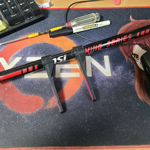 MSI 그레픽지지대