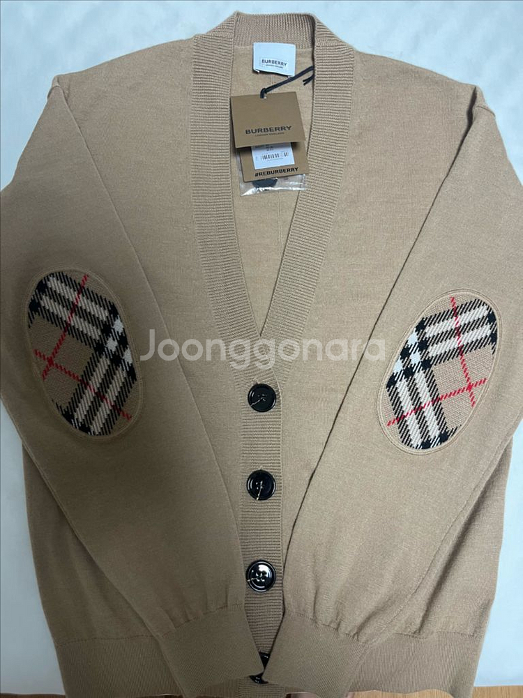 정품 버버리 도녹 dornoch 체크 패치 가디건--0