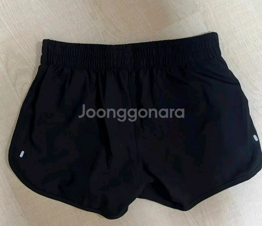 핏예쁨 새상품급 아디다스숏팬츠 s 트레이닝반바지--2