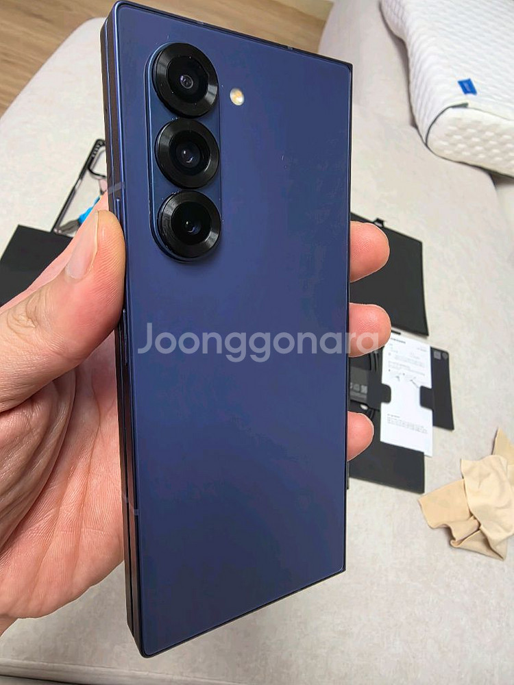 갤럭시 폴드 6 512G 블루(케이스 포함) 자급제--7