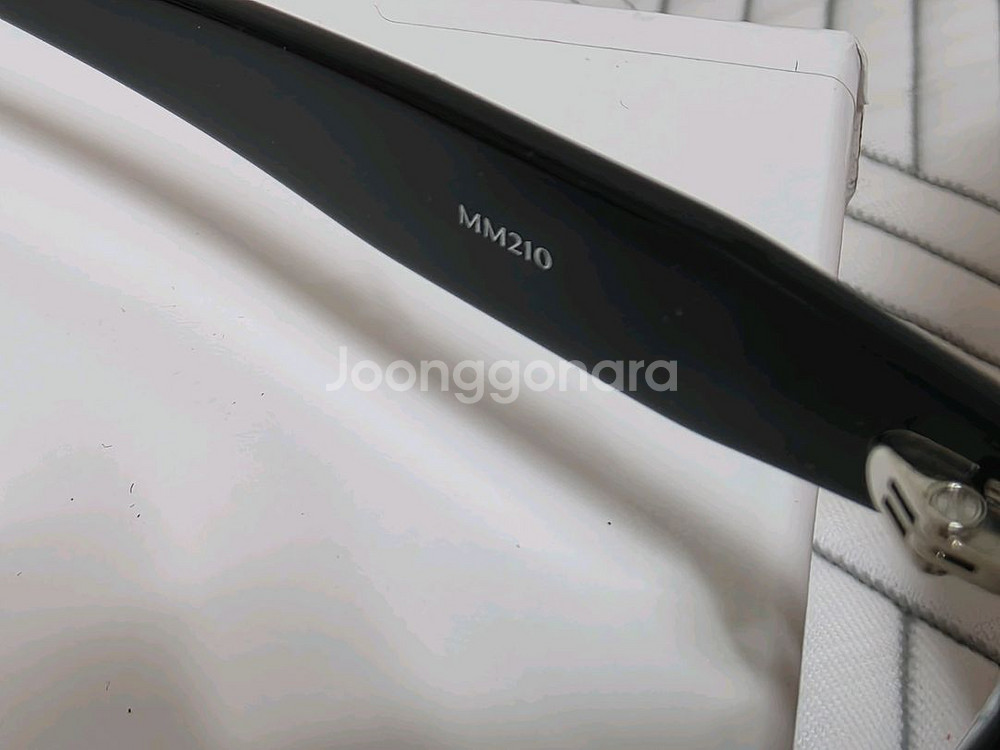 젠틀몬스터x메종마르지엘라 mm210 브라운렌즈--5