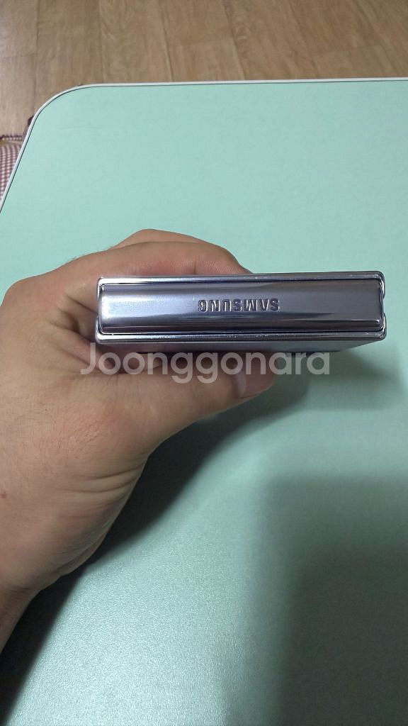 갤럭시 플립4 라벤더--3