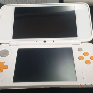 사용감 있는 닌텐도 2ds xl 판매합니다