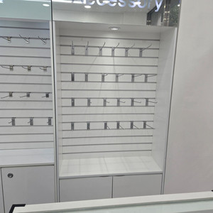 케이스.전시대판매합니다