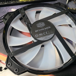 쿨러마스터 MF200R ARGB