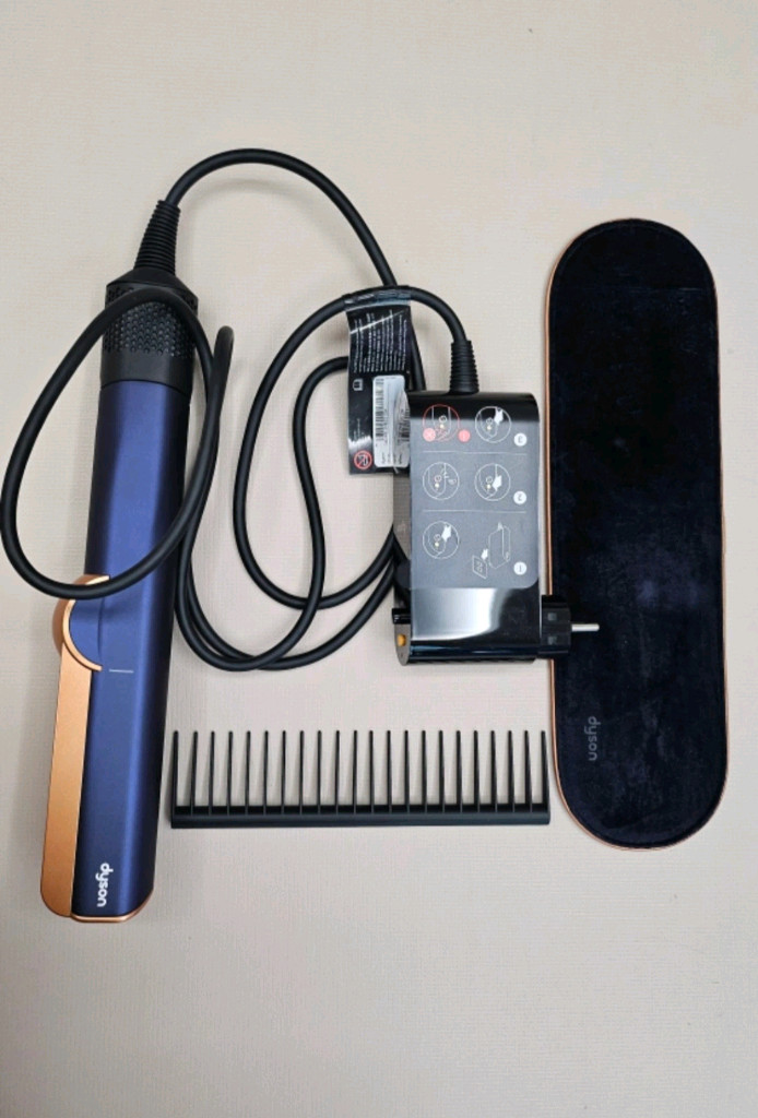 다이슨 에어스트레이트 스트레이트너 이미지